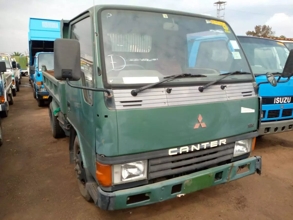 Mitsubishi Canter   - 1992