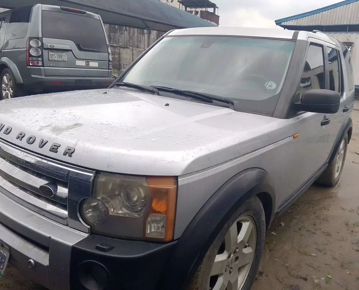 Land Rover LR 3   - 2006