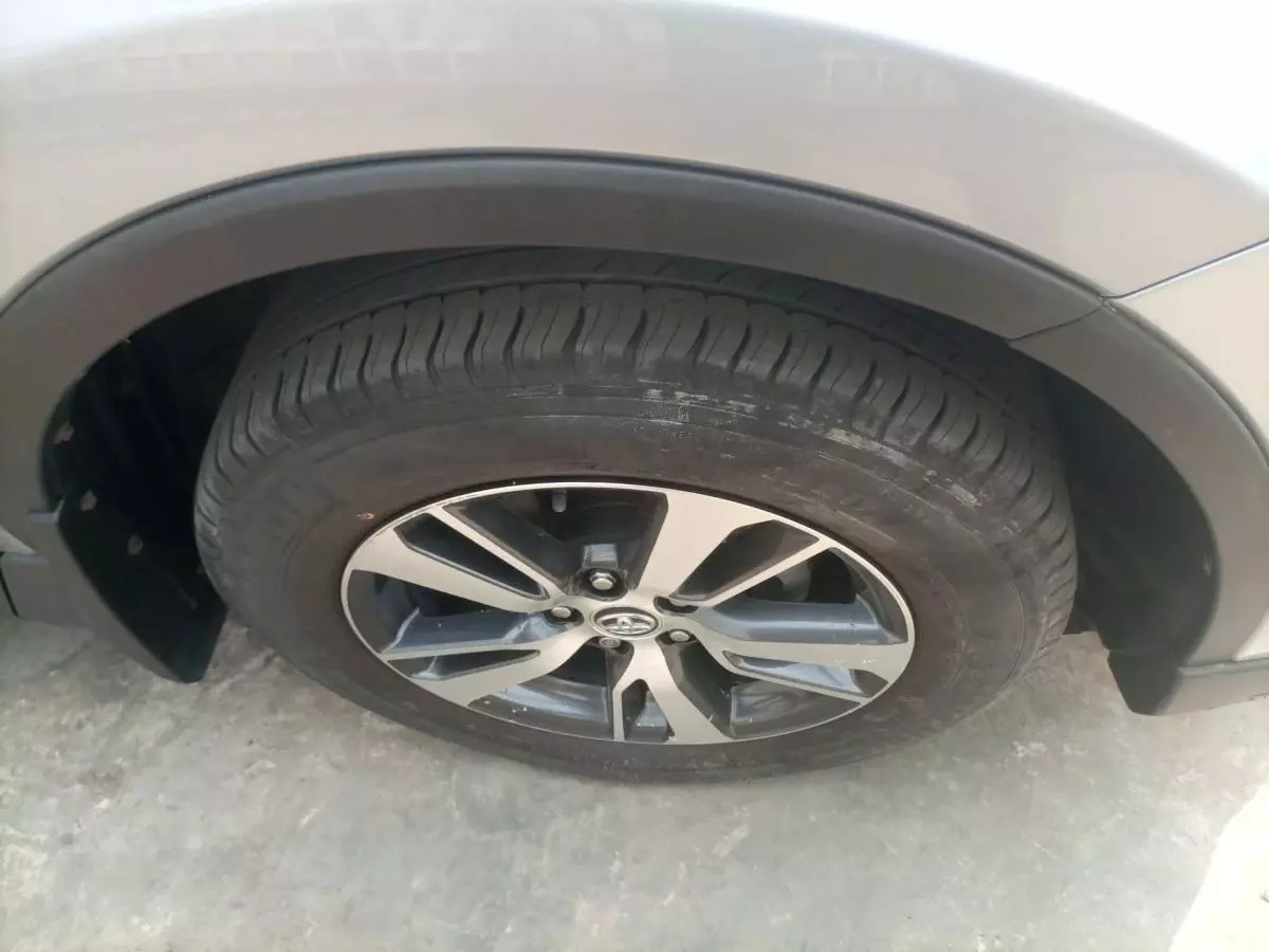Toyota RAV 4 - 2018