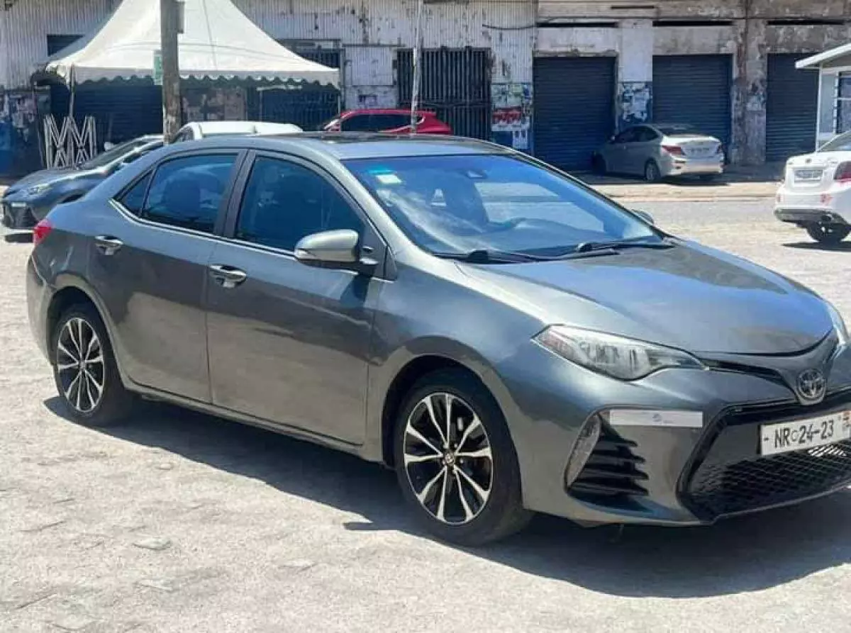 Toyota Corolla   - 2018