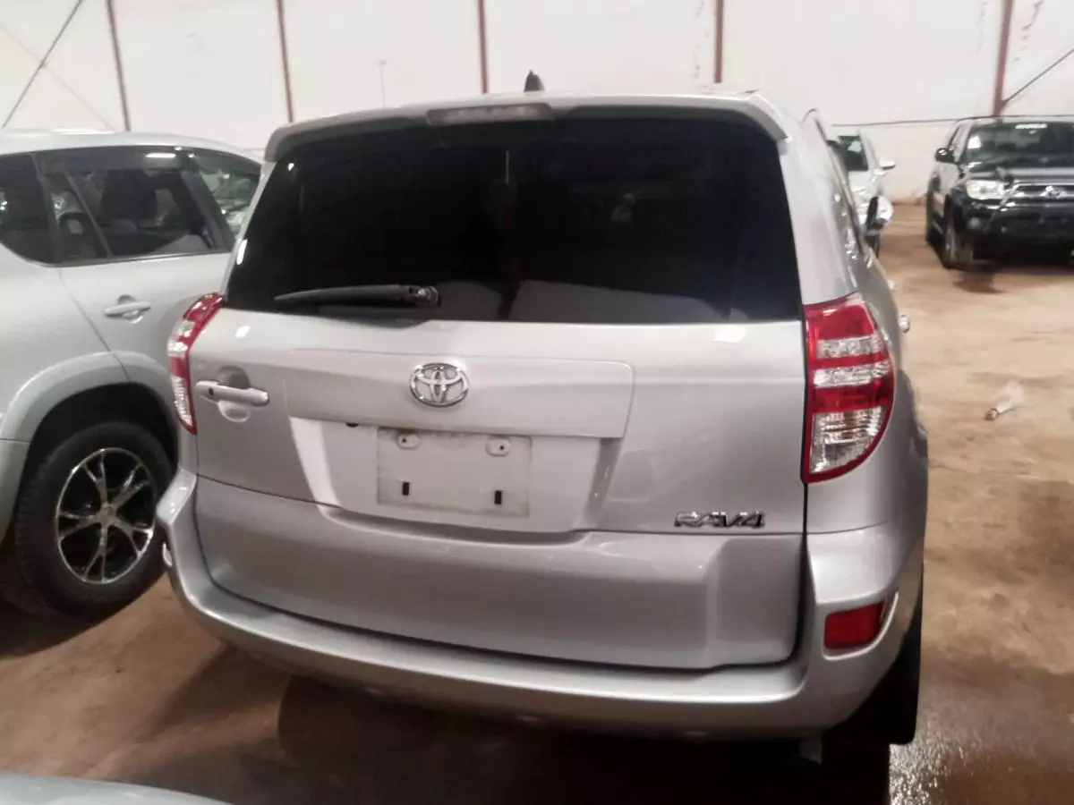 Toyota RAV 4   - 2009