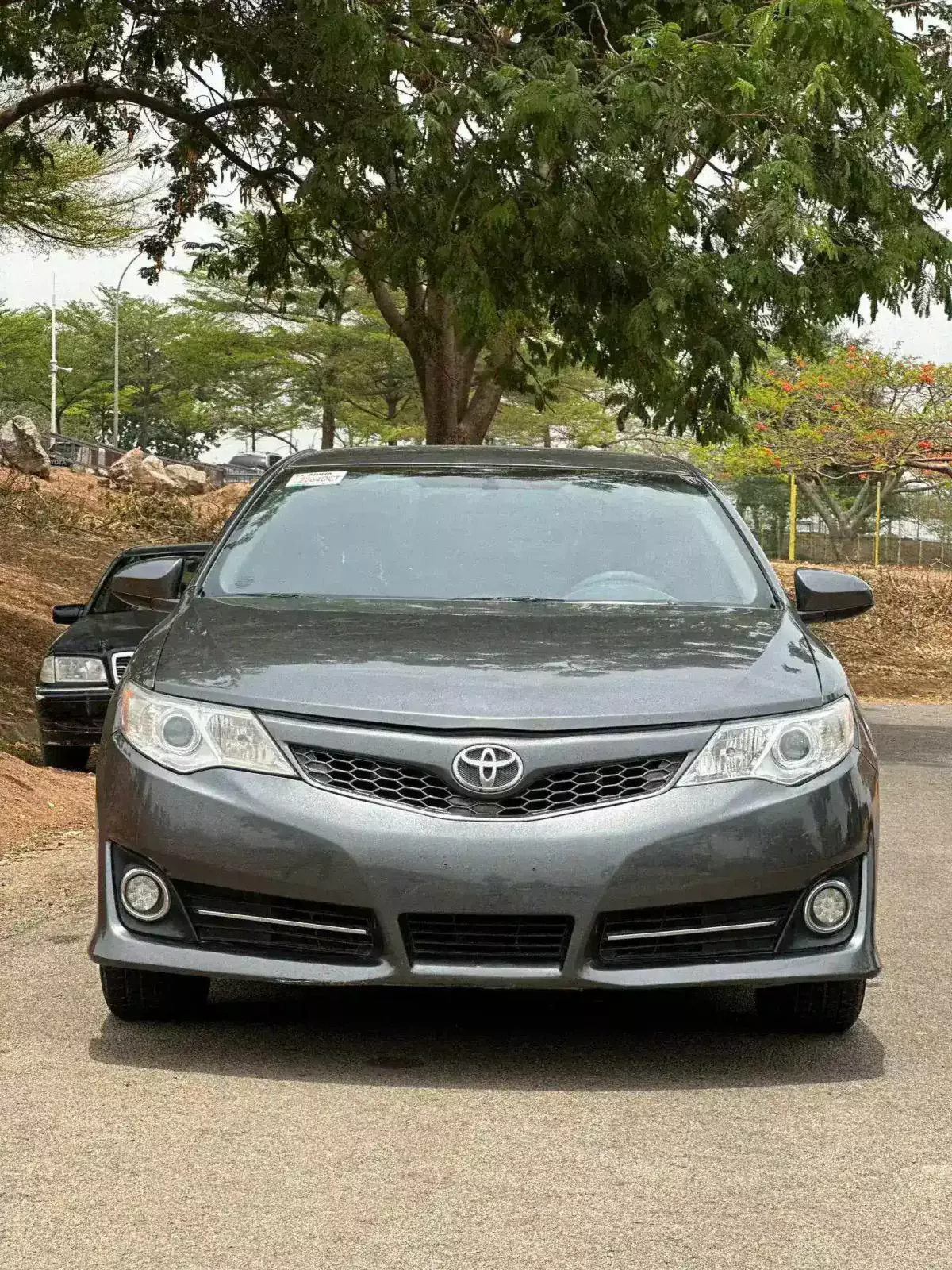 Toyota Camry   - 2013