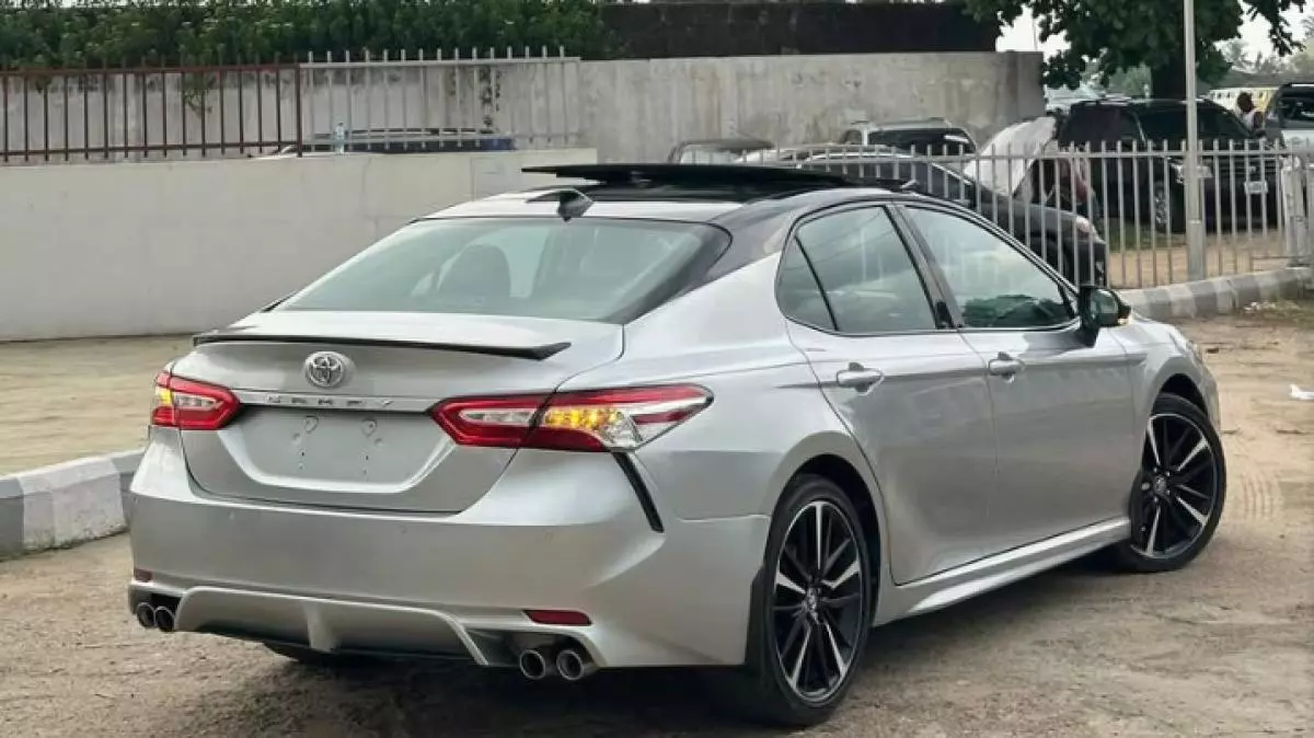 Toyota Camry   - 2020