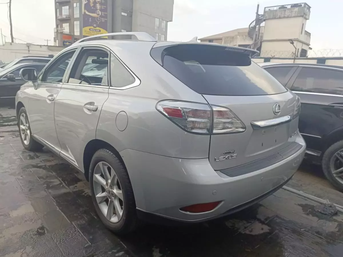 Lexus RX 350   - 2010