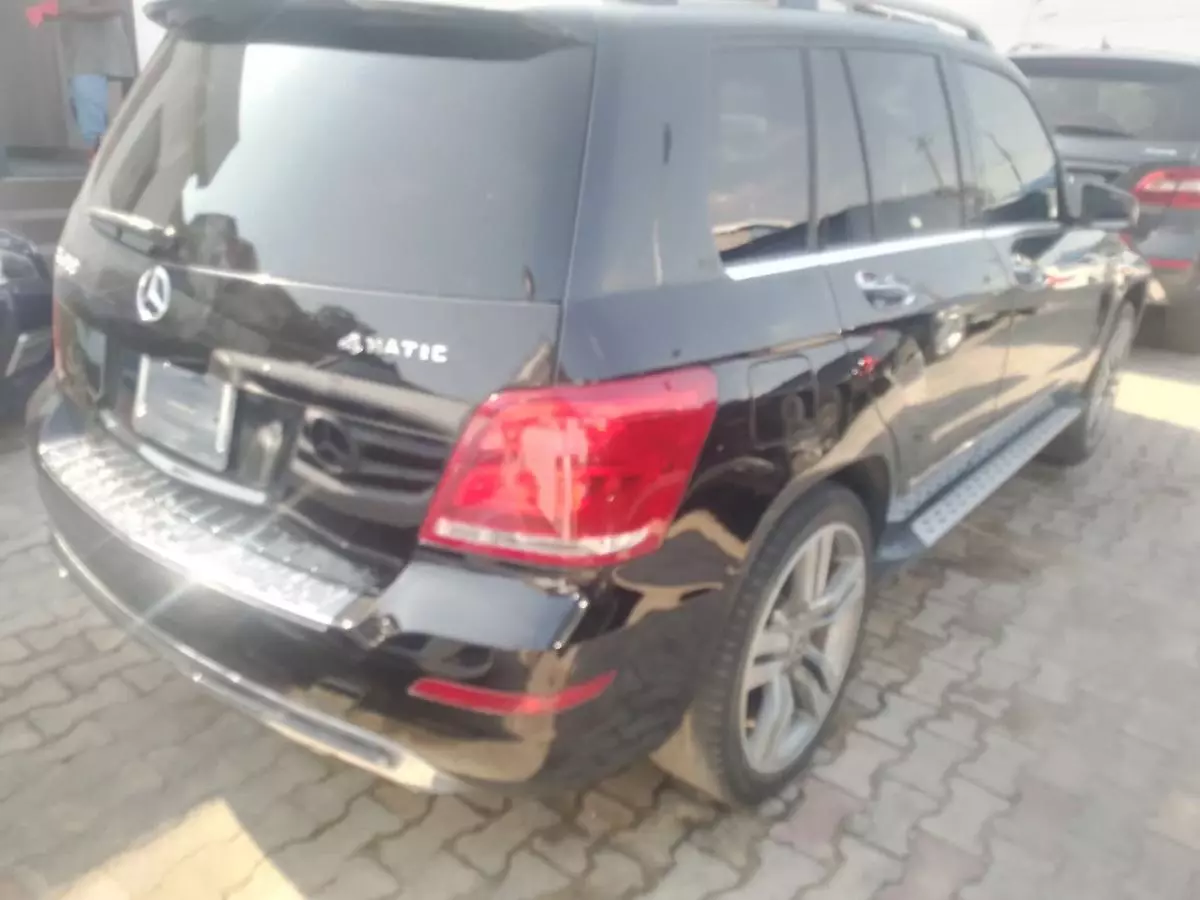 Mercedes-Benz GLK 350   - 2013