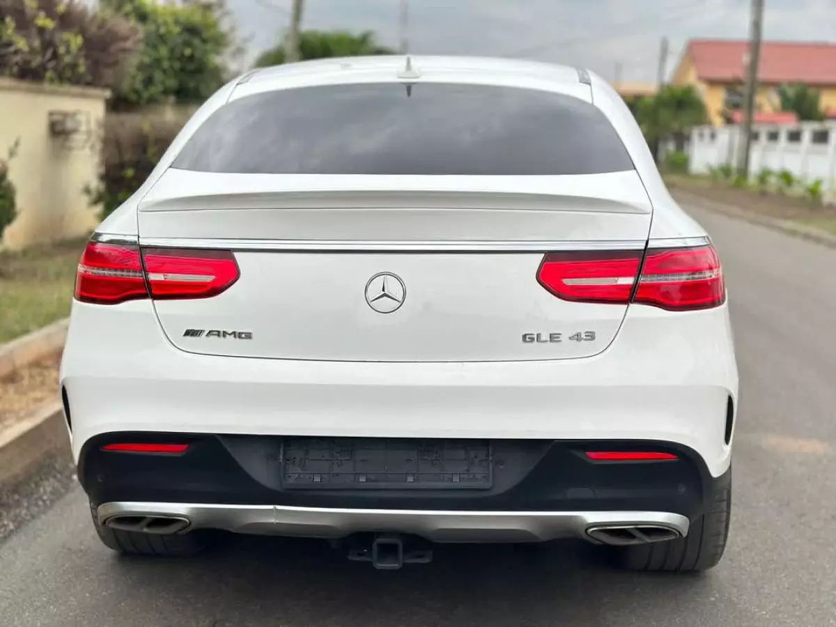 Mercedes-Benz GLE 43 AMG   - 2017