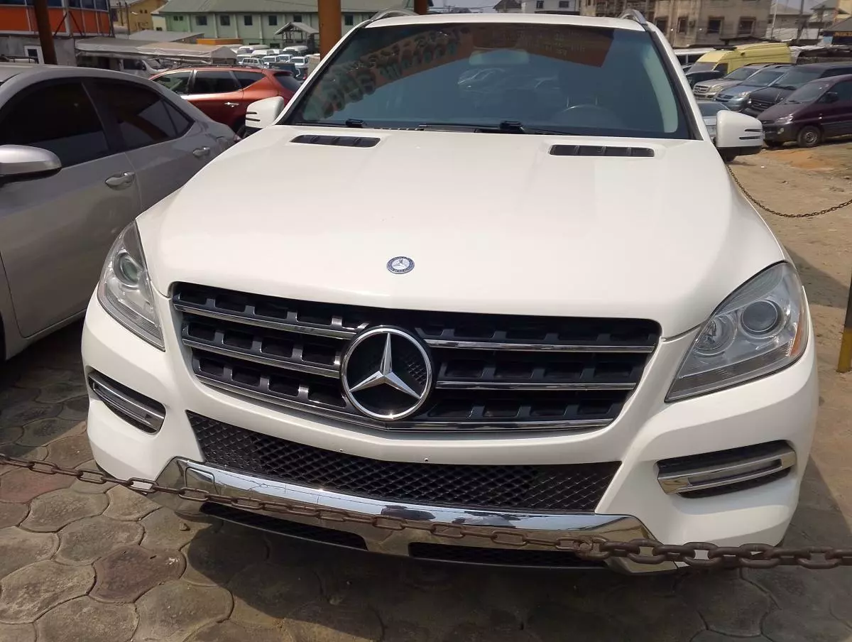 Mercedes-Benz ML 350   - 2012