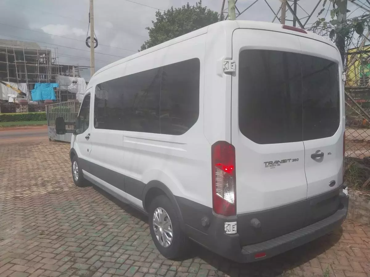 Ford Transit   - 2016