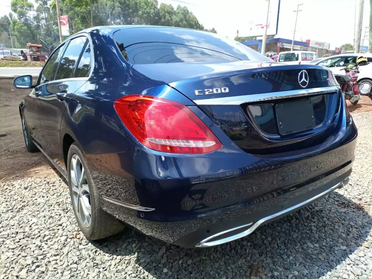 Mercedes-Benz C 200 - 2015
