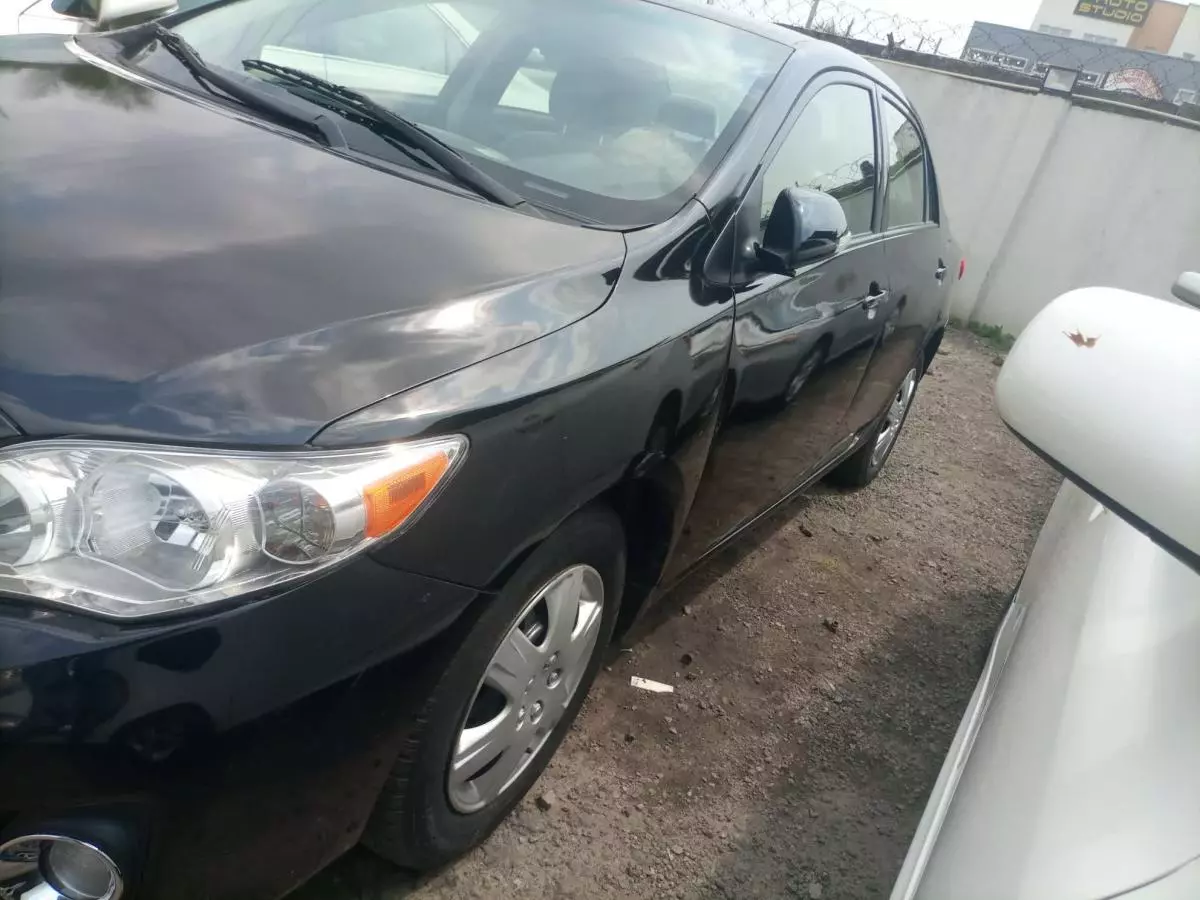 Toyota Corolla - 2011