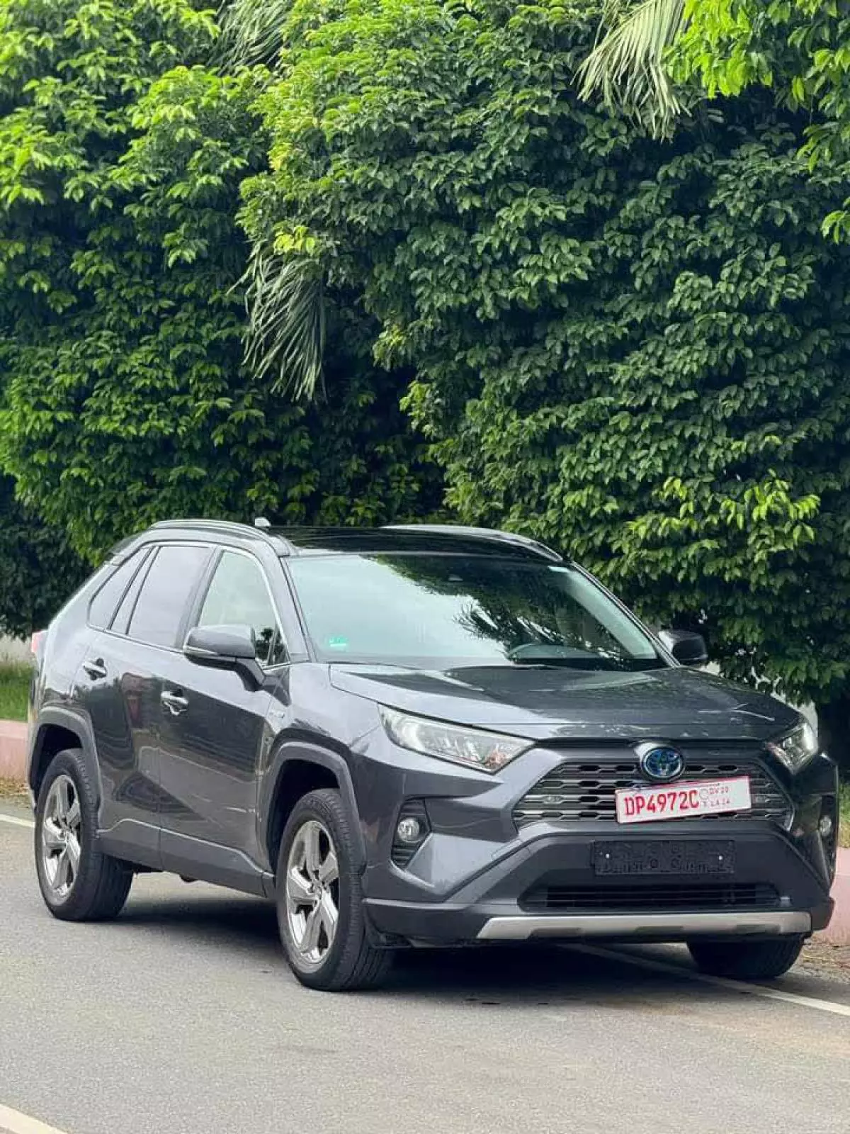 Toyota RAV 4   - 2019