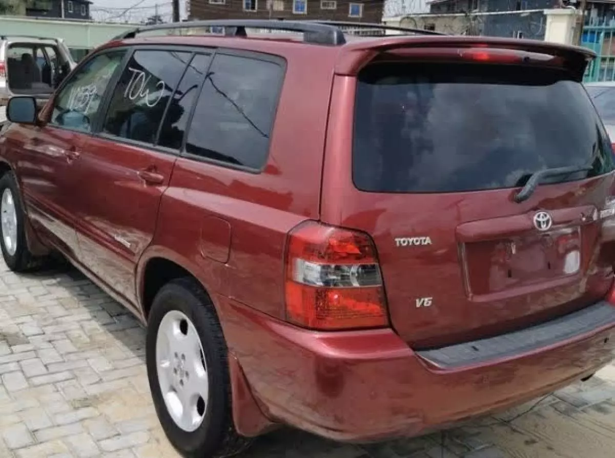 Toyota Highlander   - 2007