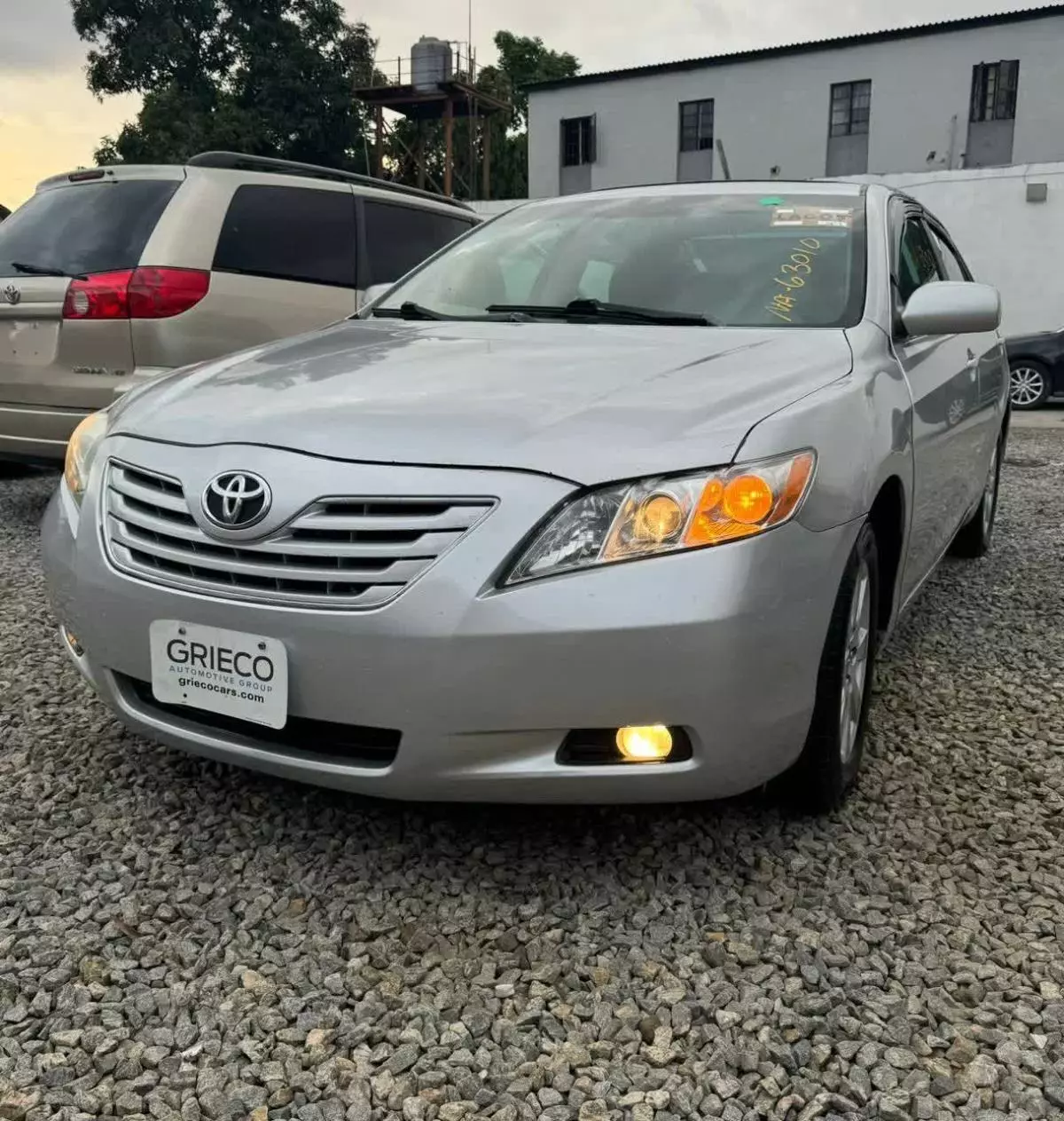 Toyota Camry   - 2008