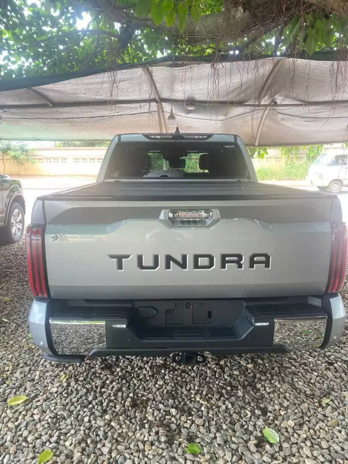 Toyota Tundra   - 2022