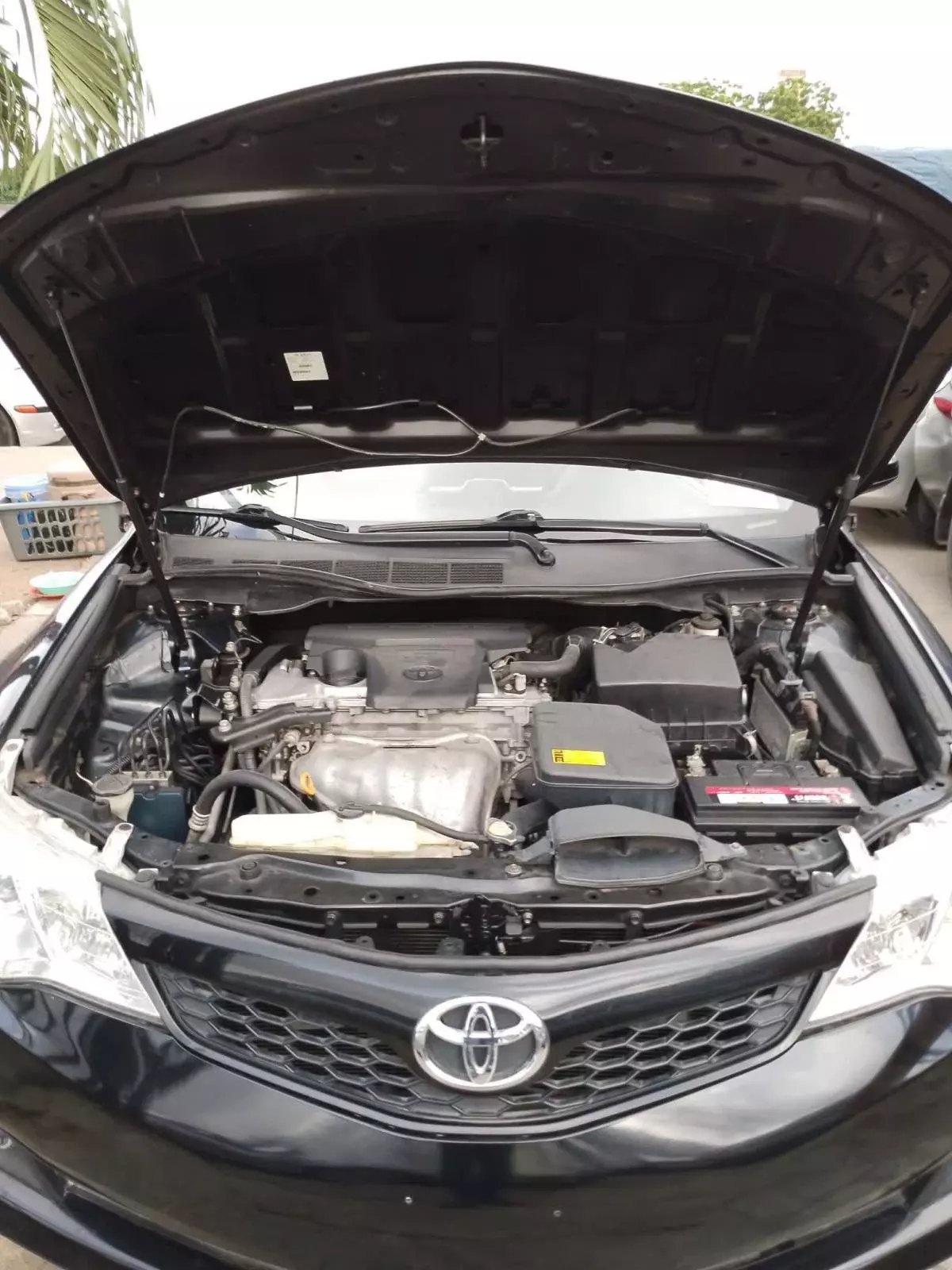 Toyota Camry   - 2012