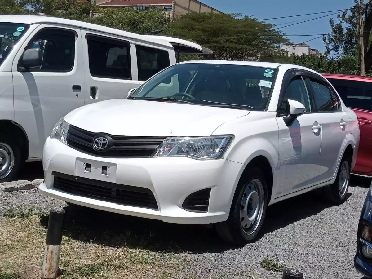 Toyota Axio  - 2015