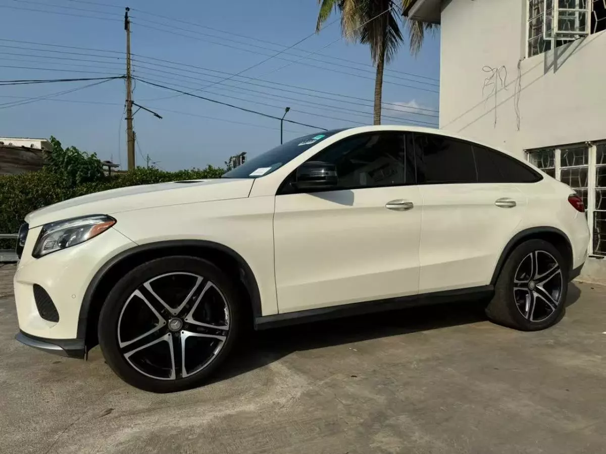 Mercedes-Benz GLE 450   - 2017