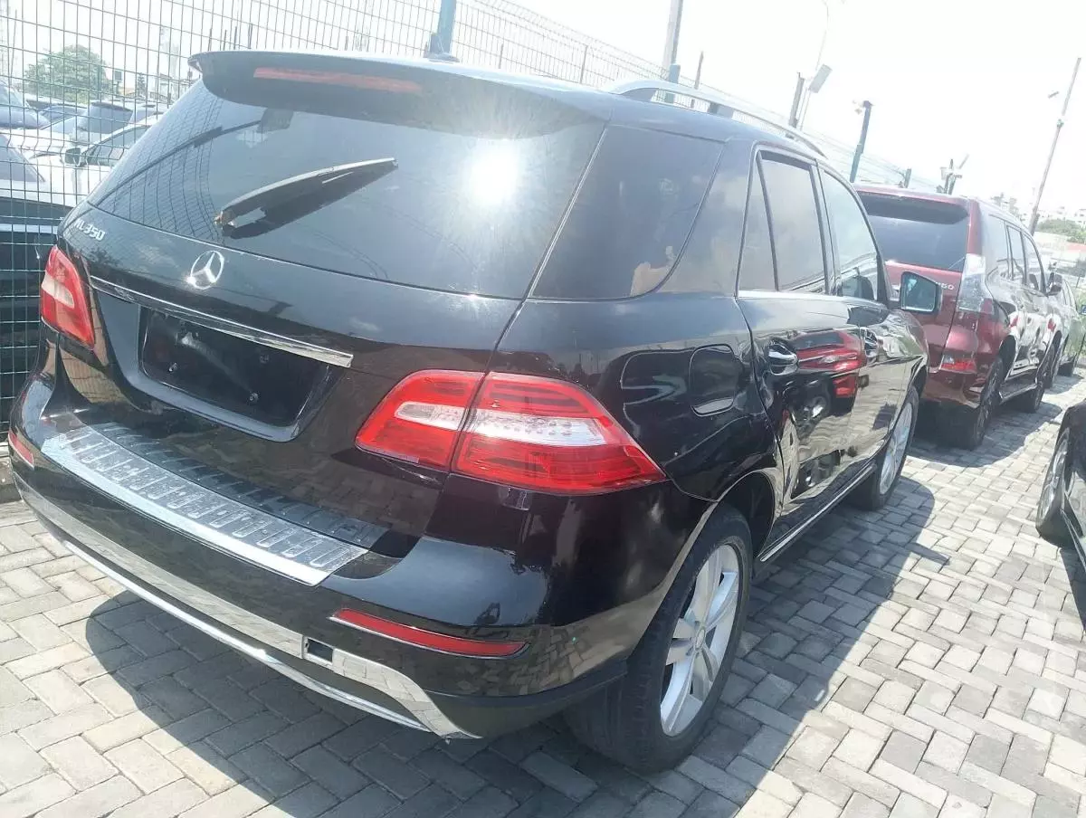 Mercedes-Benz ML 350   - 2013