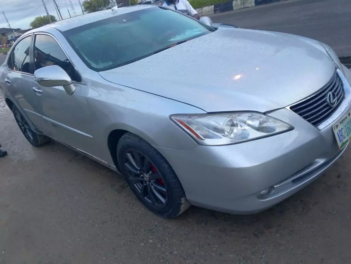 Lexus ES 350   - 2008