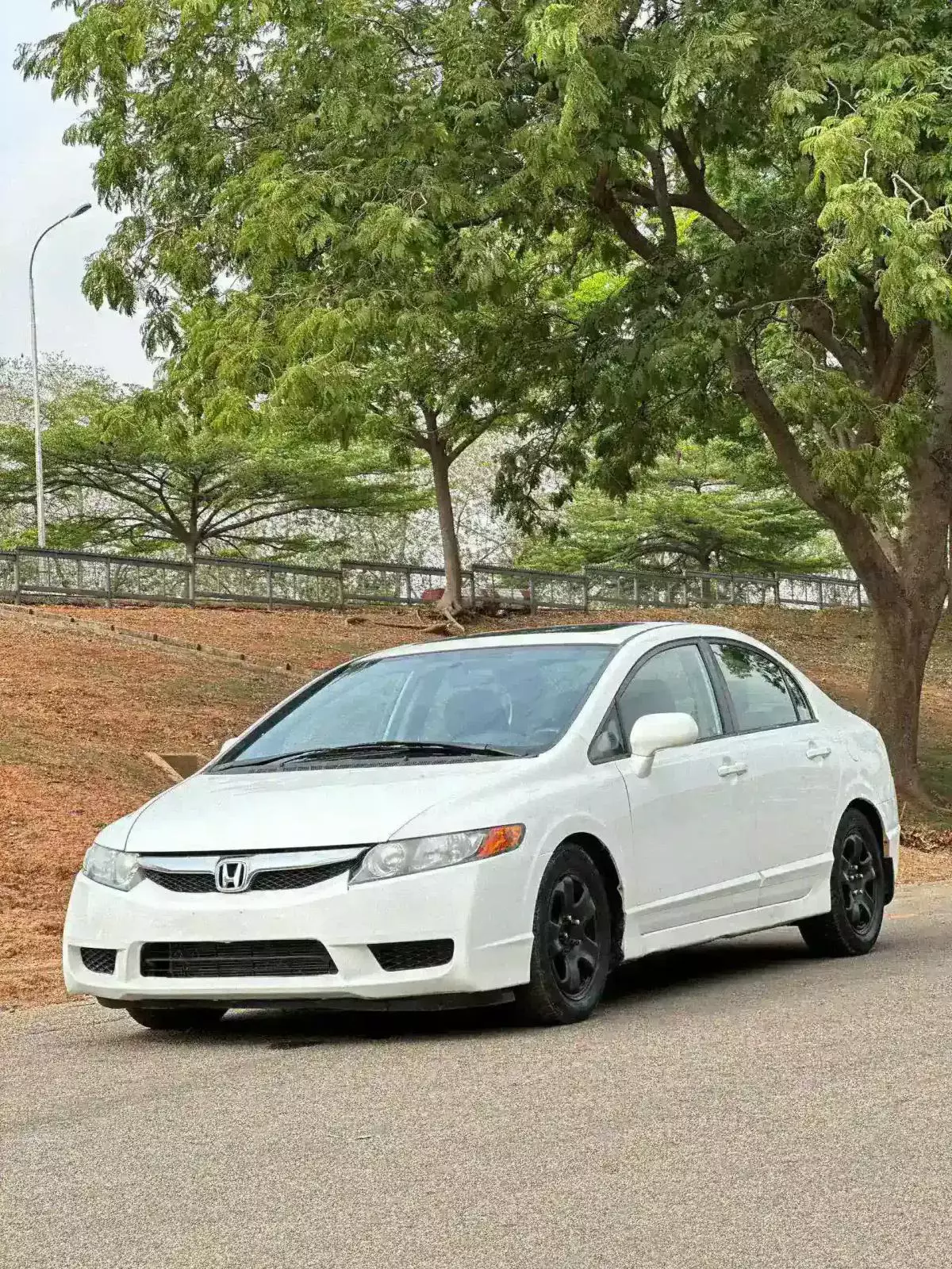 Honda Civic   - 2011