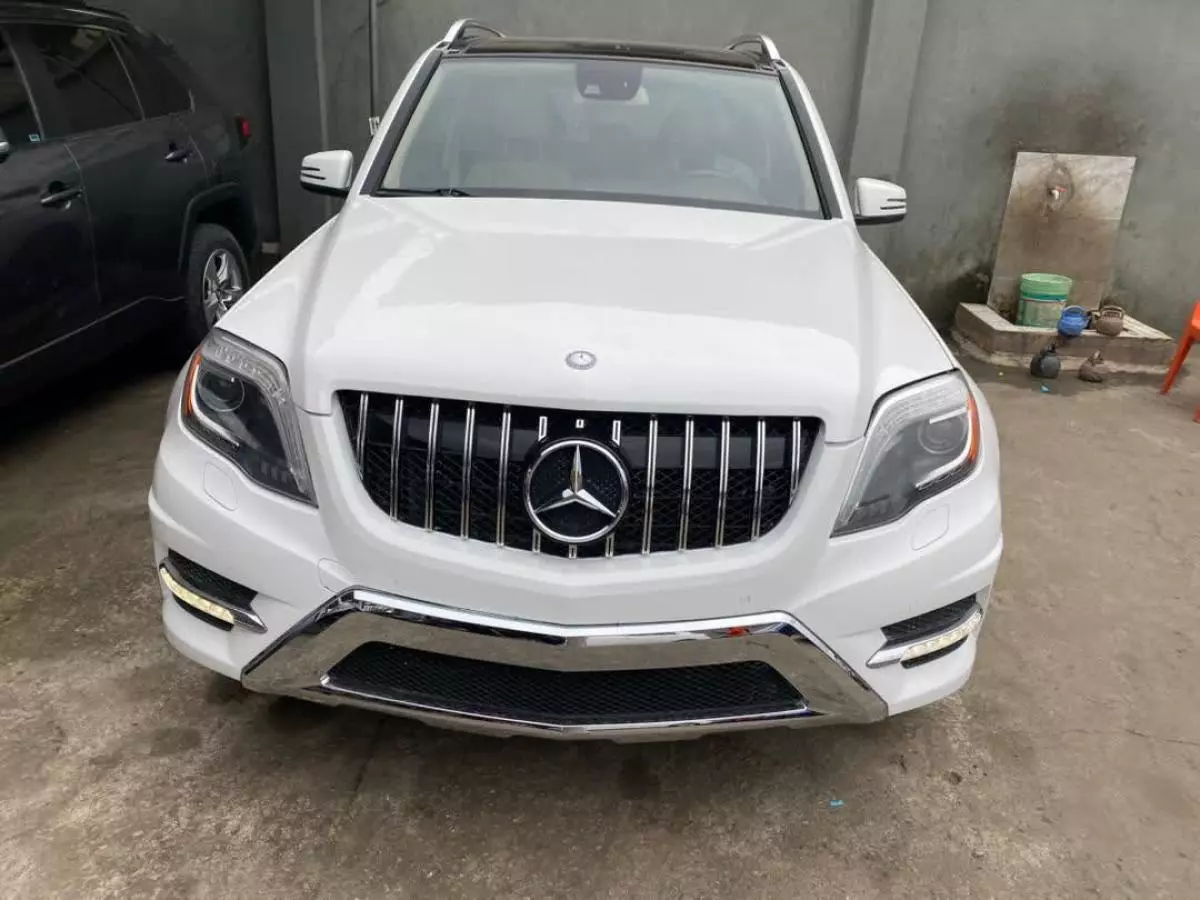 Mercedes-Benz GLK 350   - 2013