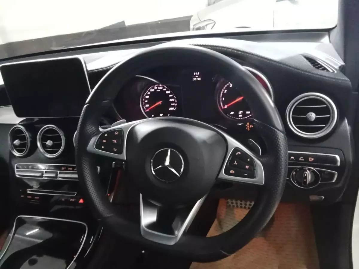 Mercedes-Benz GLC 250   - 2016