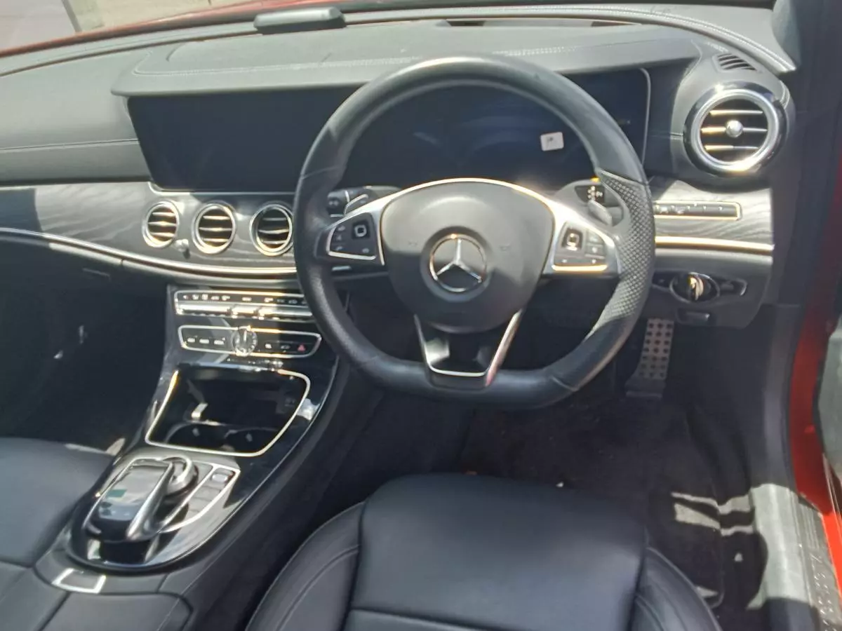 Mercedes-Benz E 200   - 2017