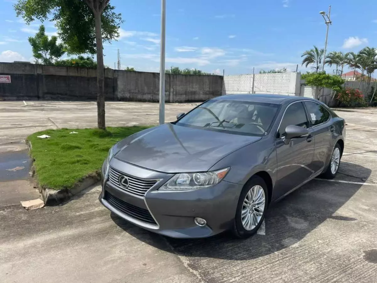 Lexus ES 350   - 2014