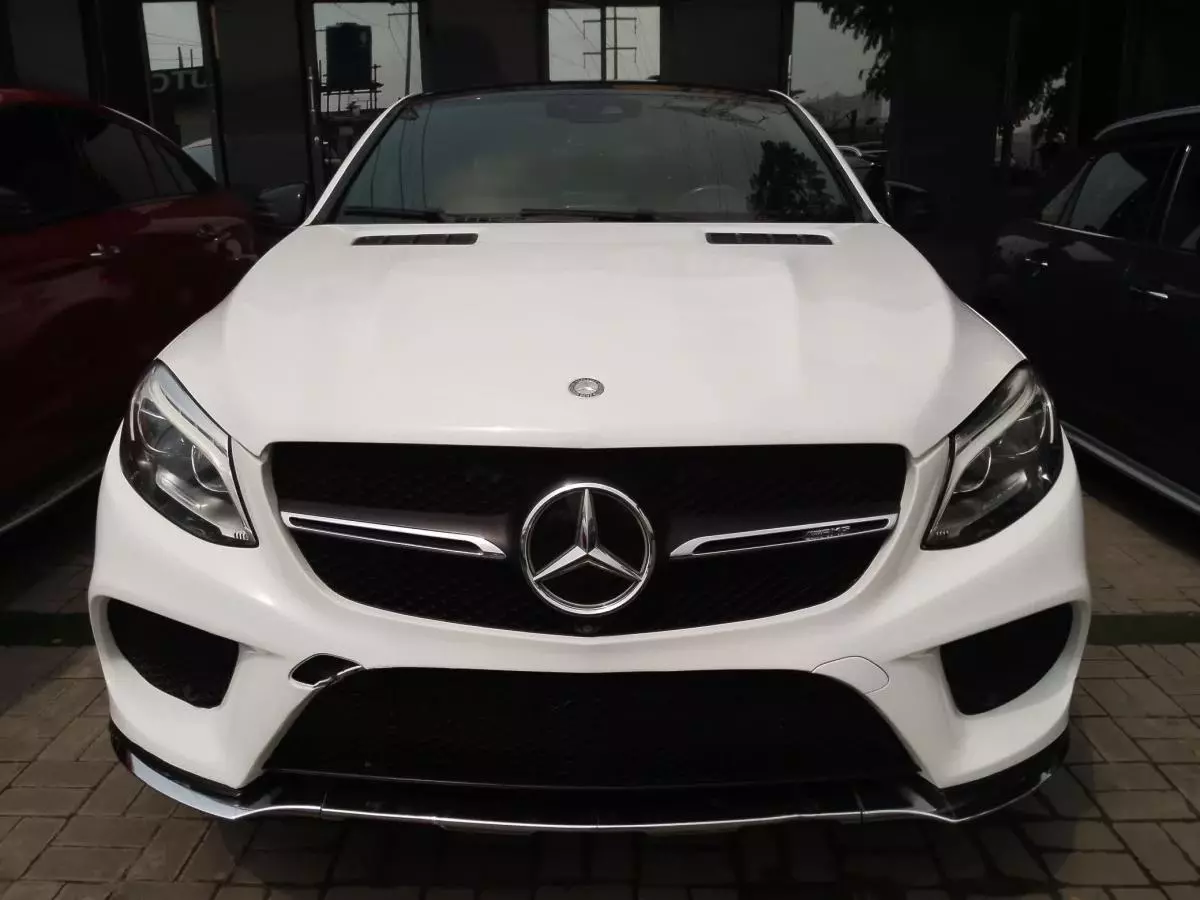 Mercedes-Benz GLE 43 AMG   - 2017