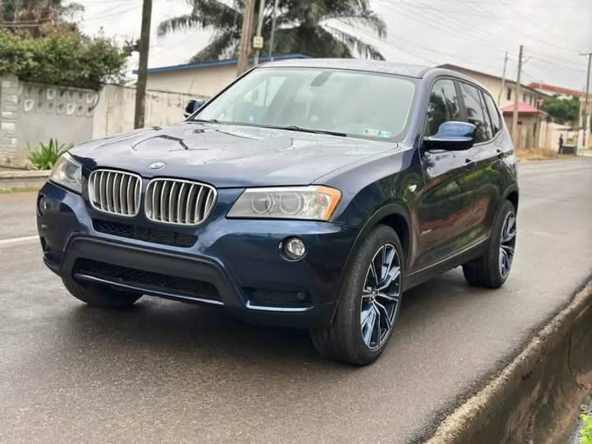 BMW X3   - 2012