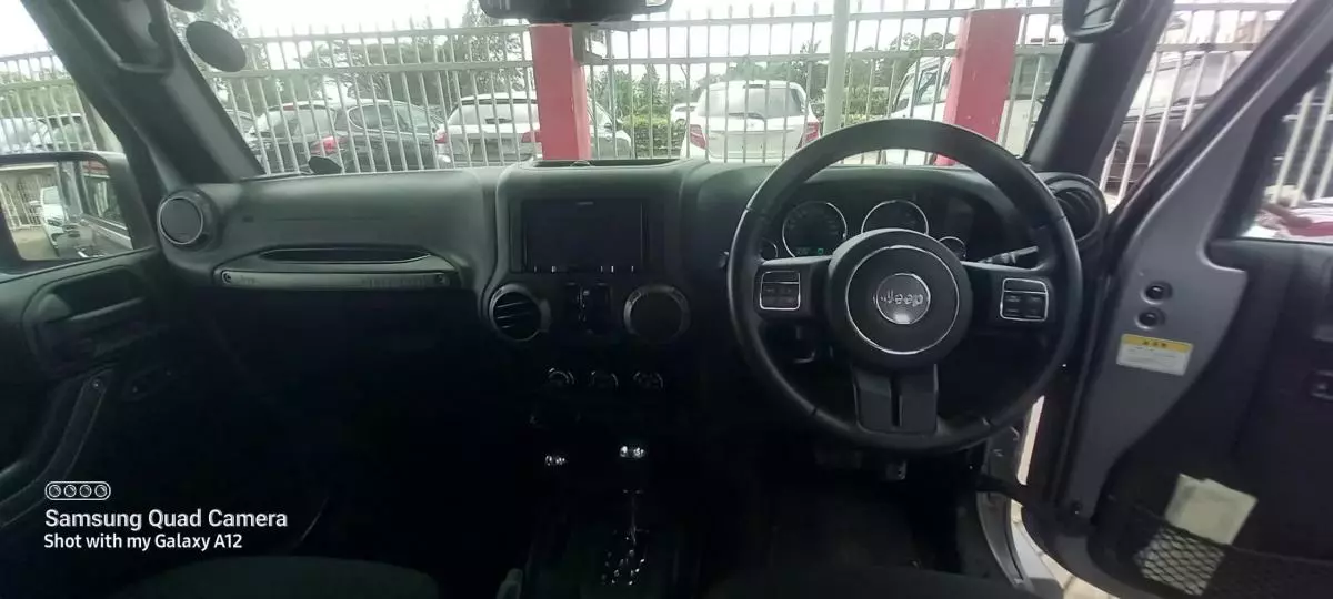 Jeep Compass   - 2016