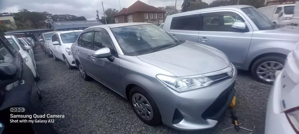 Toyota Axio    - 2016
