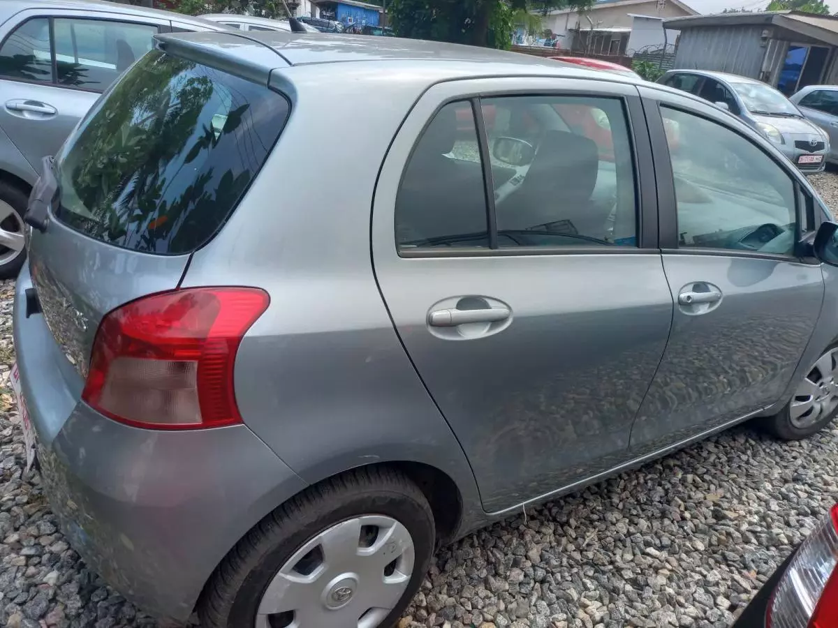 Toyota Yaris   - 2007