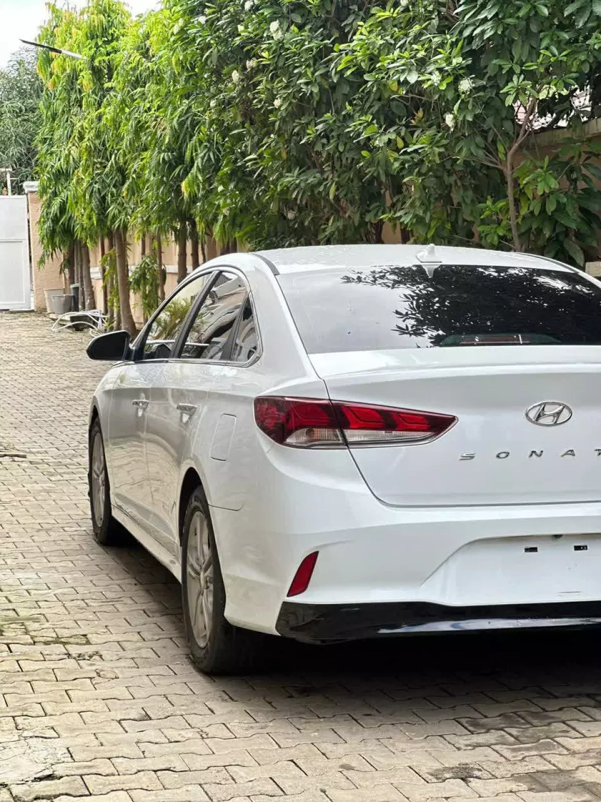 Hyundai Sonata   - 2018