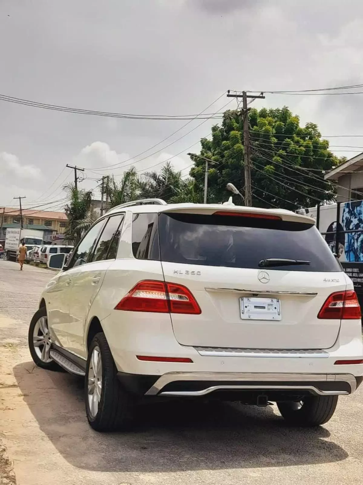 Mercedes-Benz ML 350   - 2012