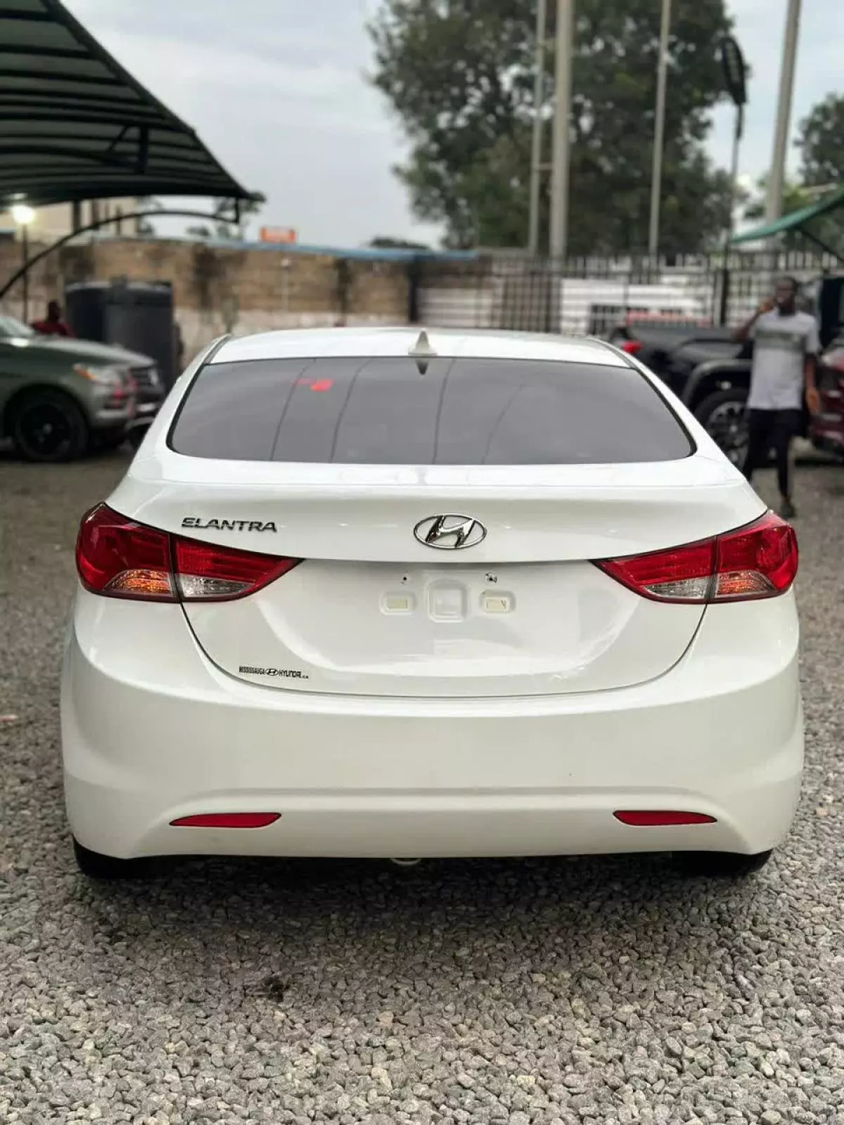 Hyundai Elantra   - 2015