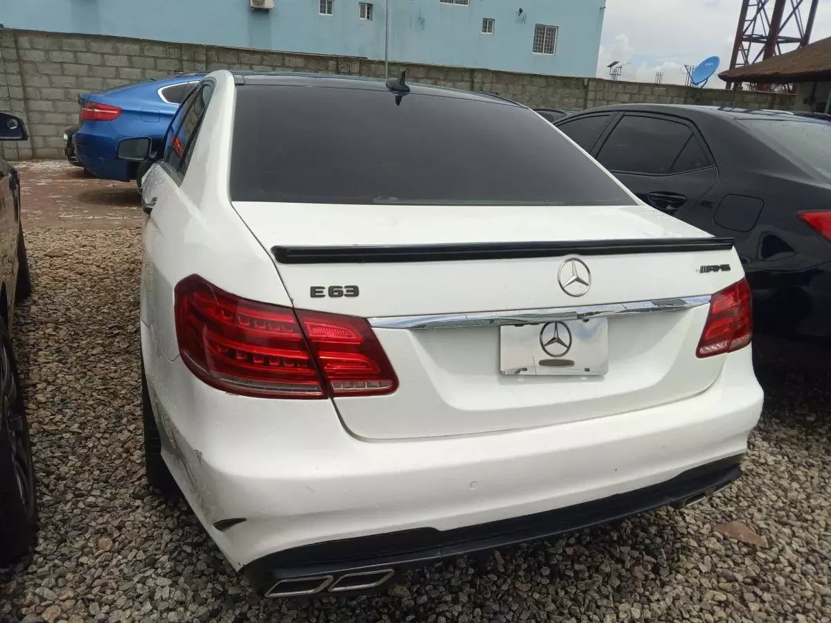 Mercedes-Benz E 63   - 2014