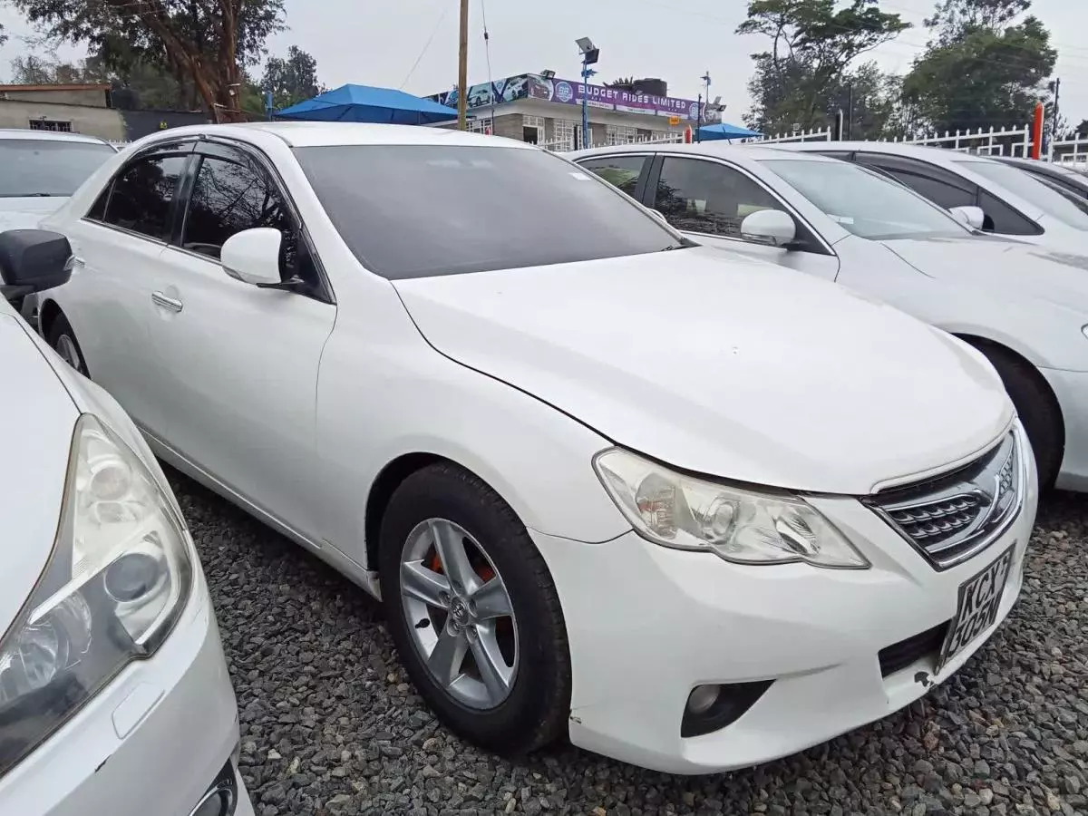 Toyota Mark X   - 2012