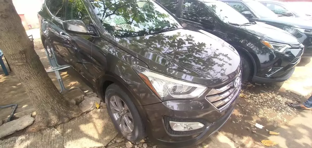 Hyundai Santa Fe - 2013