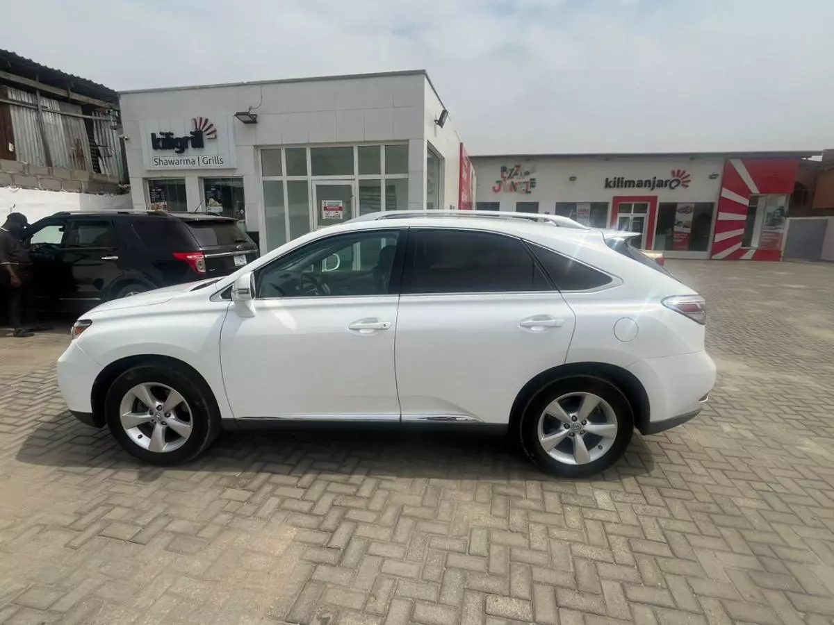 Lexus RX 350   - 2010