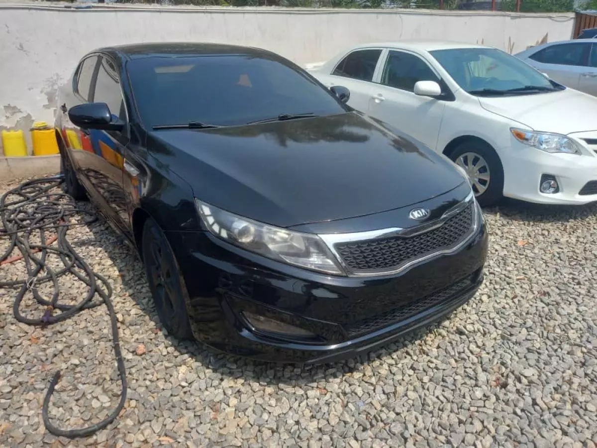 KIA K5   - 2010