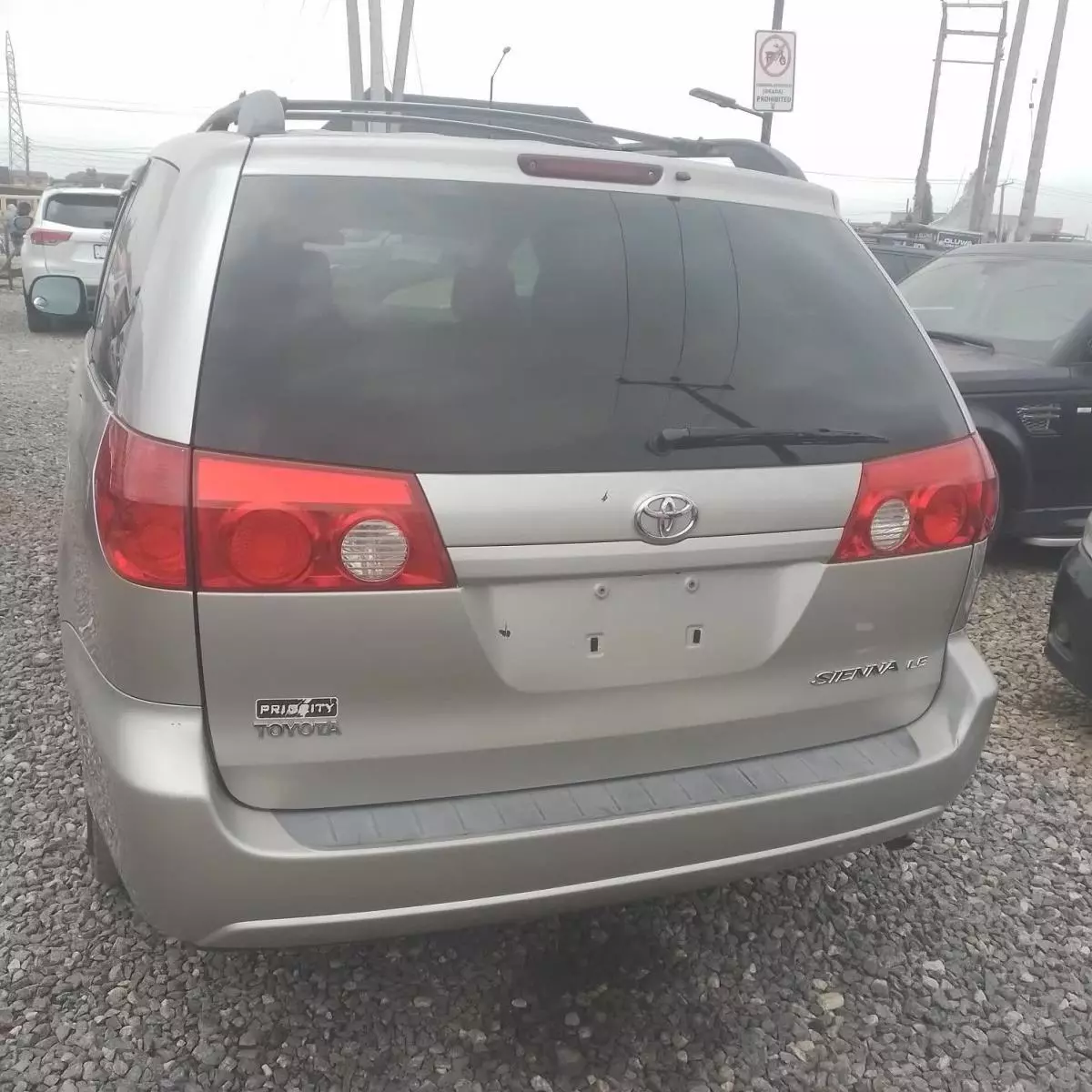 Toyota Sienna   - 2008