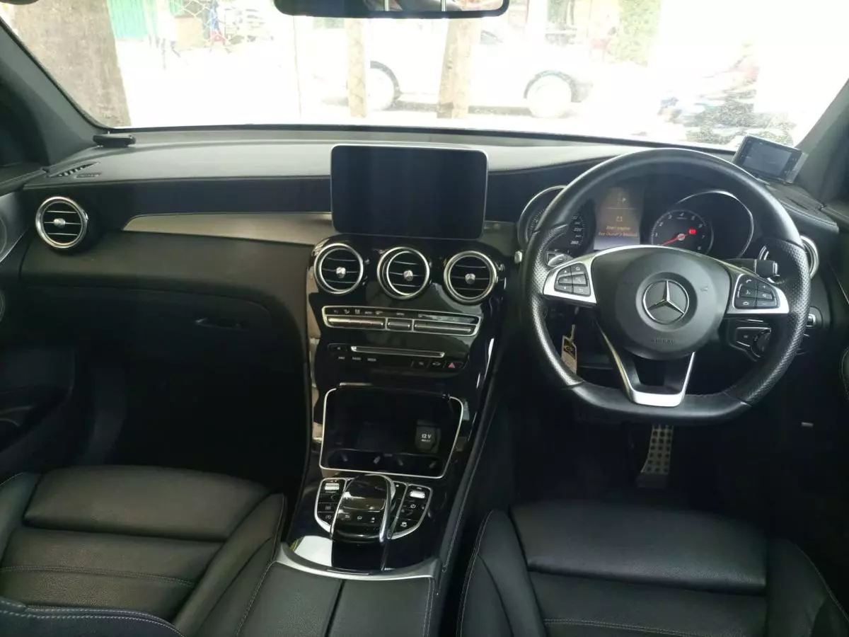 Mercedes-Benz GLC 250   - 2016