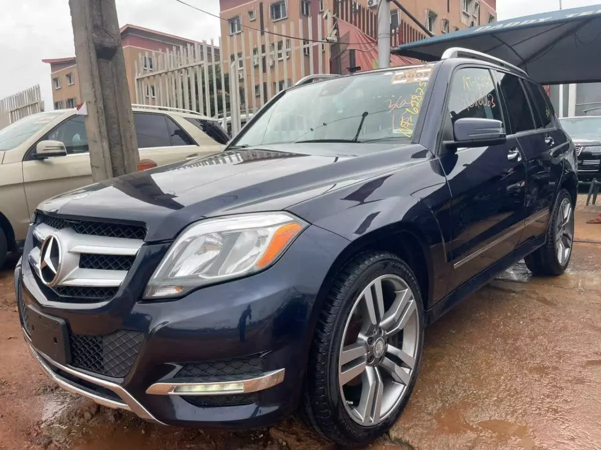 Mercedes-Benz GLK 350   - 2015