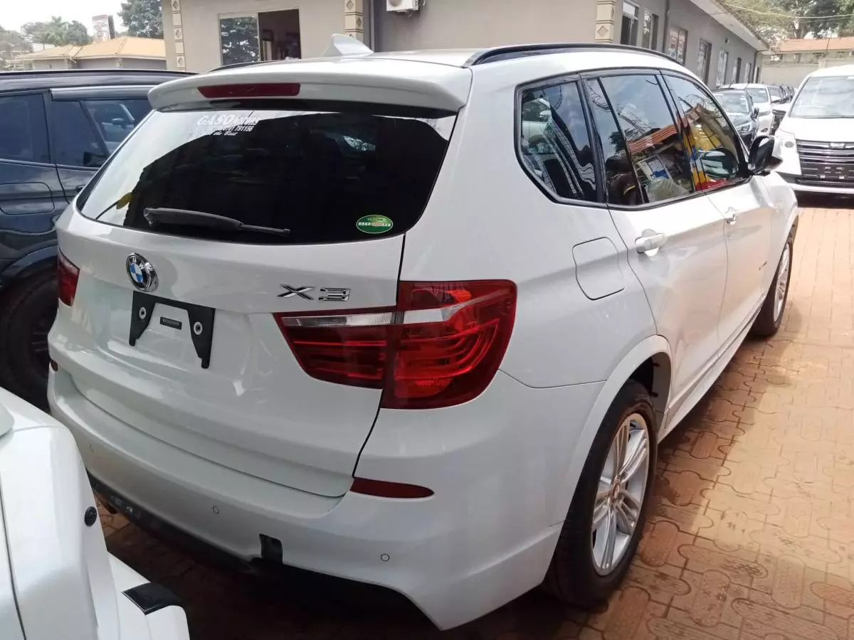 BMW X3   - 2012