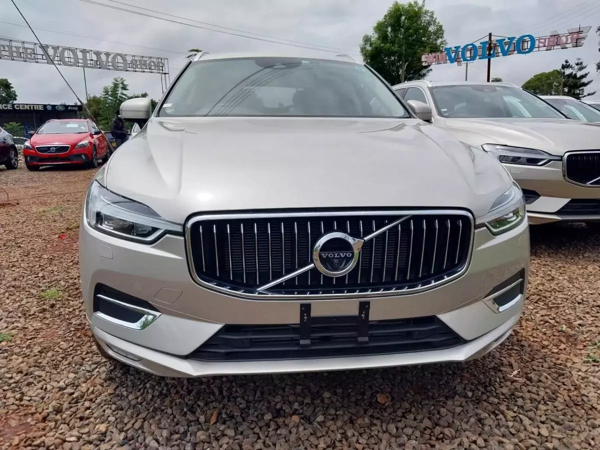 Volvo XC60   - 2018