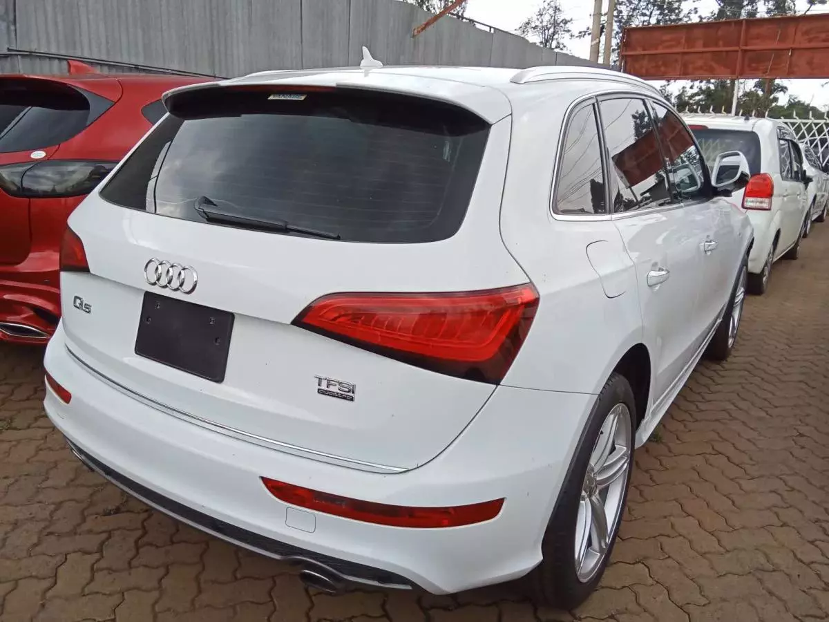 Audi Q5   - 2017