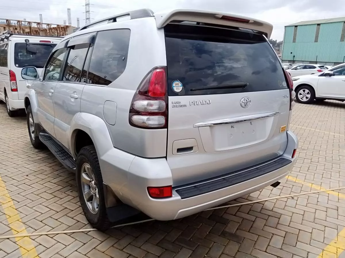 Toyota Landcruiser Prado   - 2009