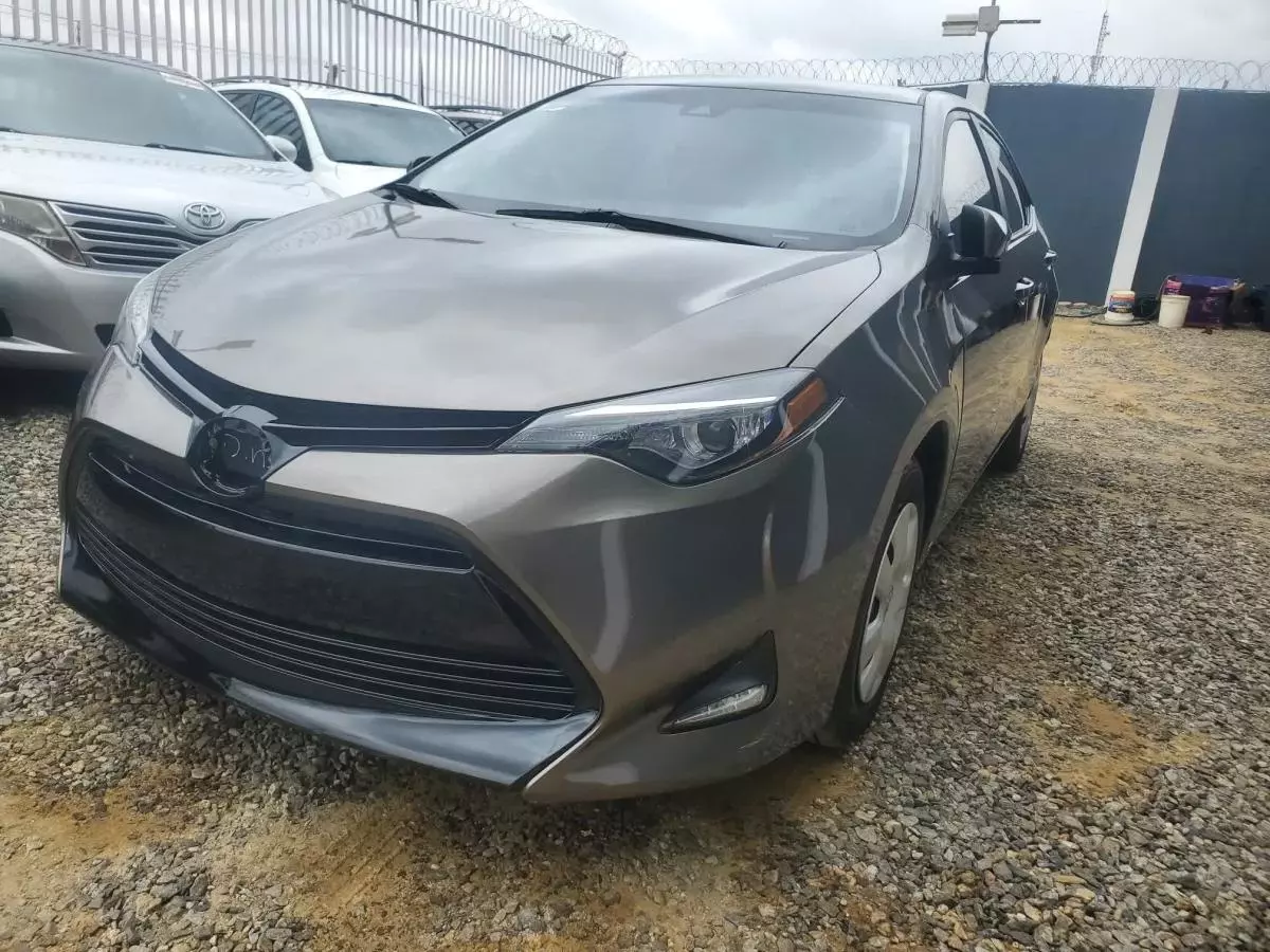 Toyota Corolla   - 2018