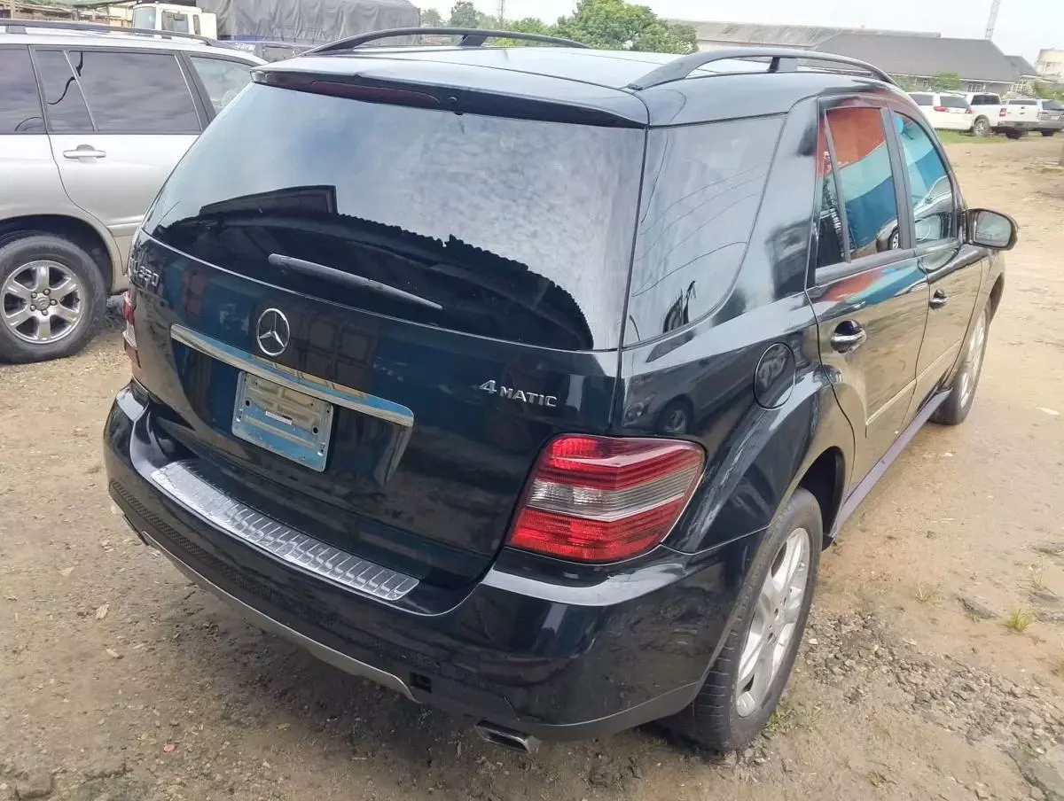 Mercedes-Benz ML 350   - 2008